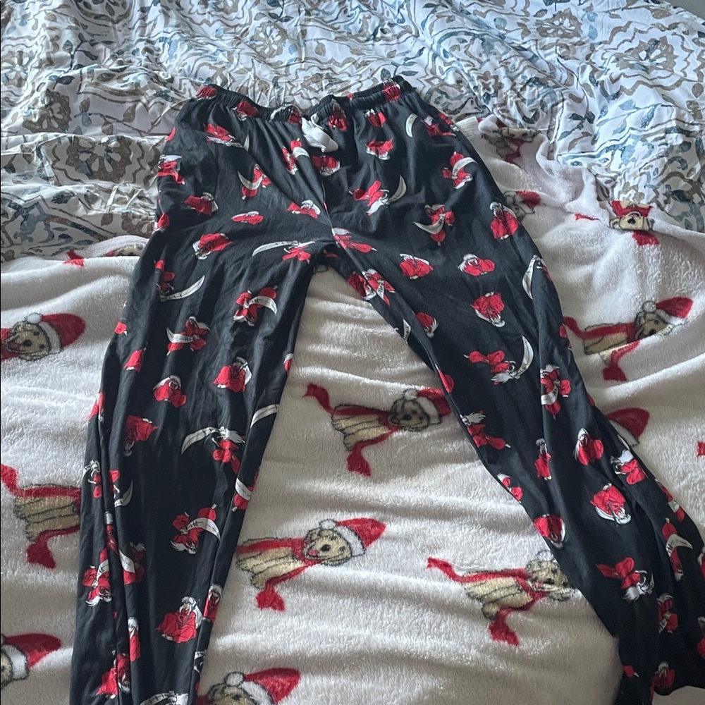 Black Pajama Pants with Red and White inuyasha Print